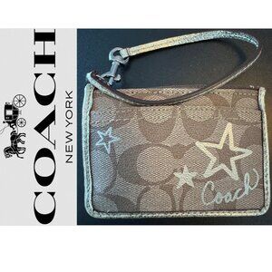 COACH -  Mini Id Case In Signature Canvas With Pop Star Print